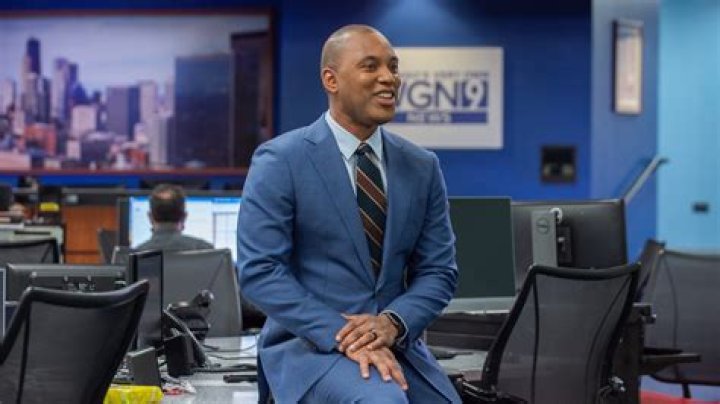 Demetrius Ivory From WGNTV A Father To Twins And A Loving Husband To