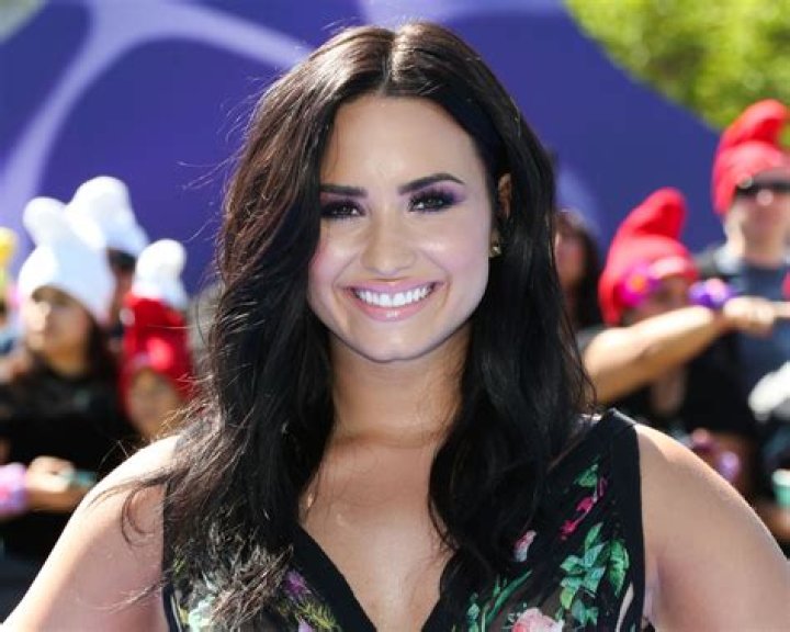 Demi Lovato Celebrates Her Thighs With an Empowering New Selfie Glamour