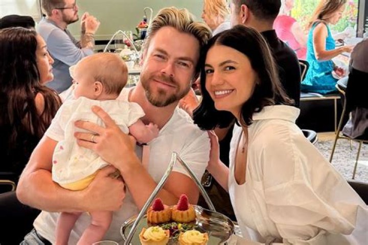 Derek Hough Shares Sweet Video of Him & Girlfriend Hayley Erbert
