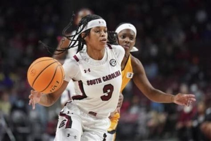 Destiny Henderson South carolina Height How tall is sportsjone