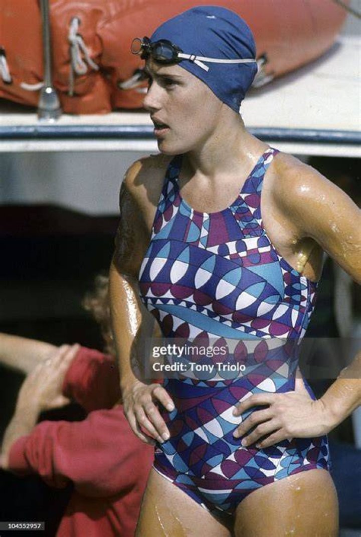 Diana Nyad first to swim from Cuba to Florida without shark