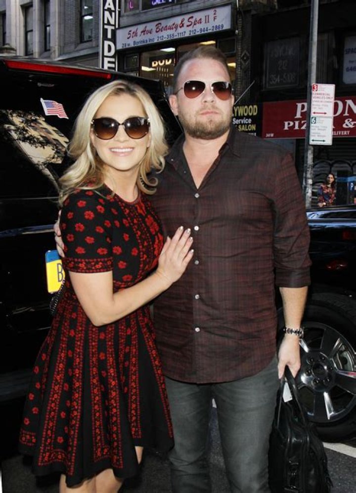 Did Kellie Pickler Have A Baby Star Wars 101
