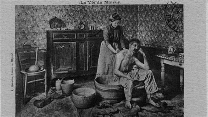 Did showers exist in the 1800s? ·