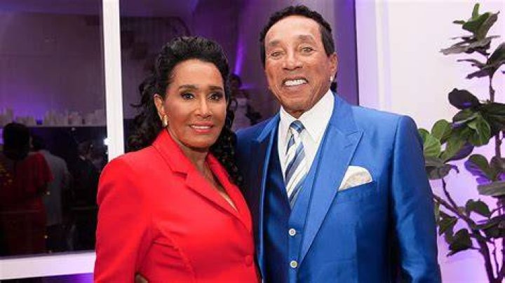 Did Smokey Robinson Have Plastic Surgery? News
