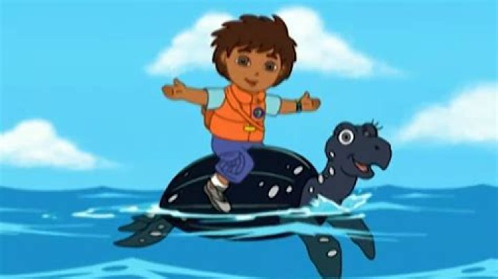 Diego goes shirtless on boat trip with bikiniclad girlfriend
