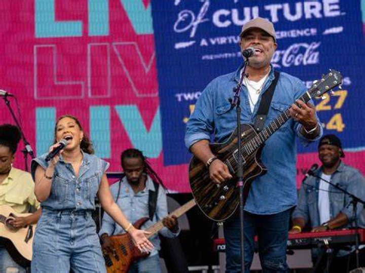 Discover The Untold Influence Of Israel Houghton's Father On His Musical Legacy