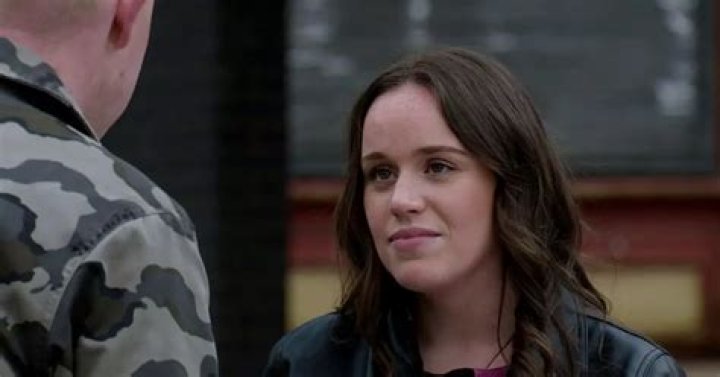 Discover The Untold Story Of Ellie Leach's Mother: Karen
