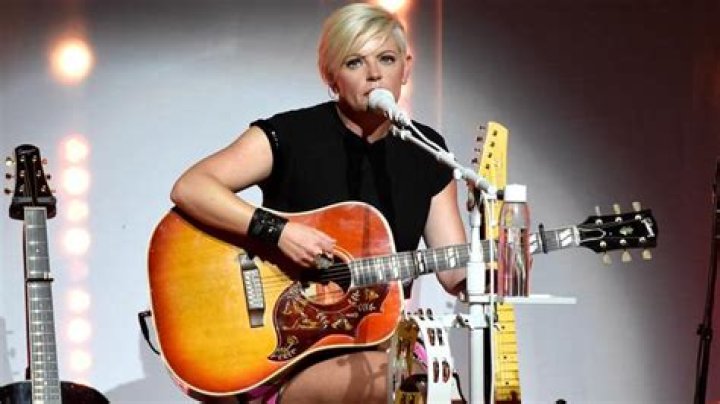 Dixie Chicks frontwoman Natalie Maines divorcing husband Adrian Pasdar