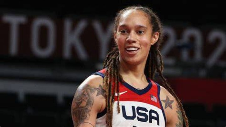 Does Brittney Griner have biological kids? Does Griner still pay child
