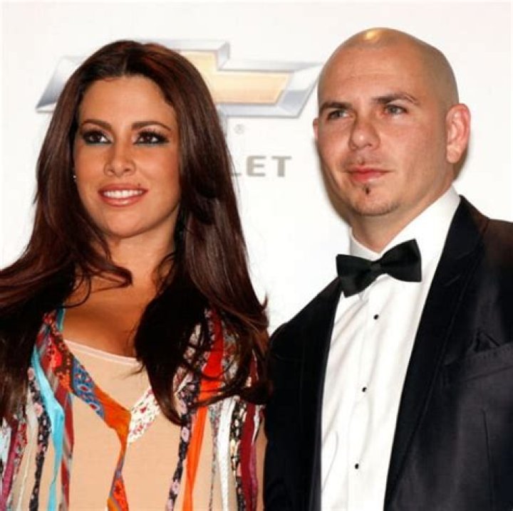 Does Pitbull Have A Wife