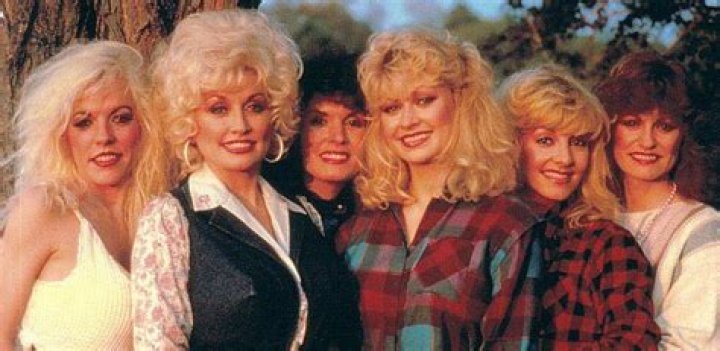 Dolly Parton and Sisters' Sing O Little Town of Bethlehem' Rolling Stone
