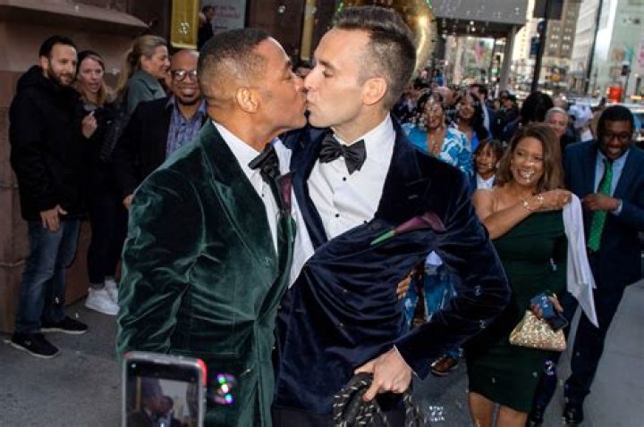 Don Lemon Wife