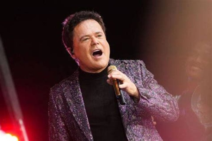 Donny Osmond leaves fans stunned after lookalike video with rarelyseen