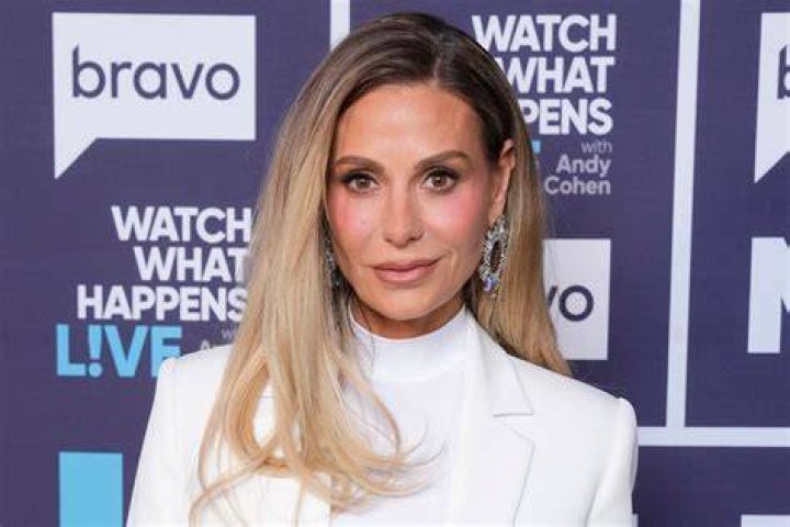 Dorit Kemsley Biography, Height & Life Story Super Stars Bio