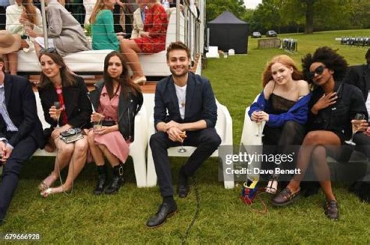 Douglas Booth and Ellie Bamber party at art exhibition in central