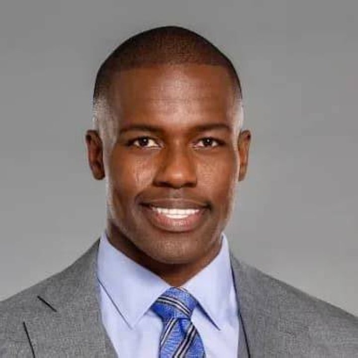 Dr Darien Sutton Height, Weight, Net Worth, Age, Birthday, Wikipedia