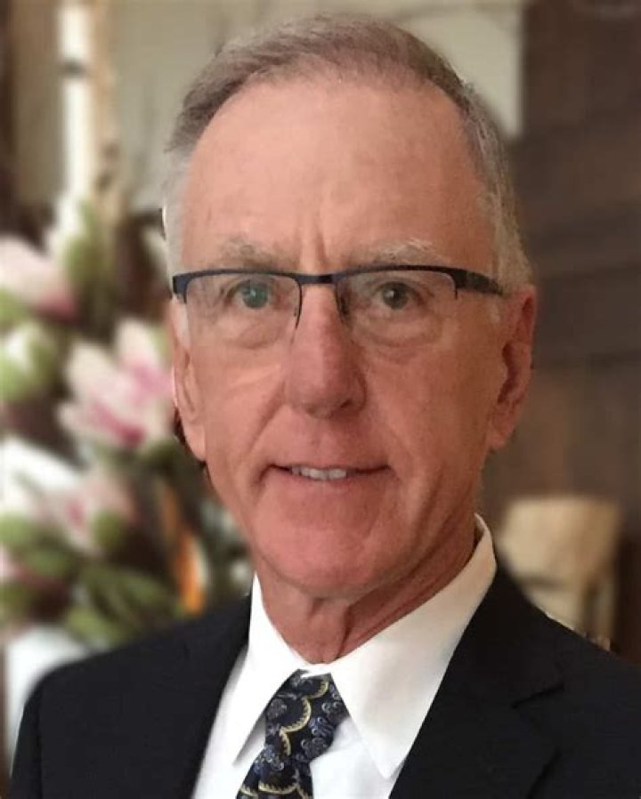 Dr David Redwine, Chandler AZ, Endometriosis Excision Surgery Pioneer