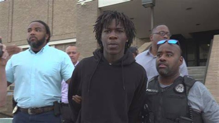Drayton Tarvarus Smalls 18YearOld Arrested For Mariyah Ezell Murder