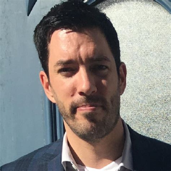 Drew Scott Bio, Net Worth, Height Famous Births Deaths