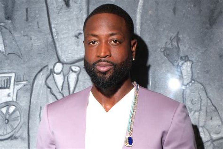 DWYANE WADE LIKED TO WEAR HIS SISTER'S CLOTHES AS A KID? inside