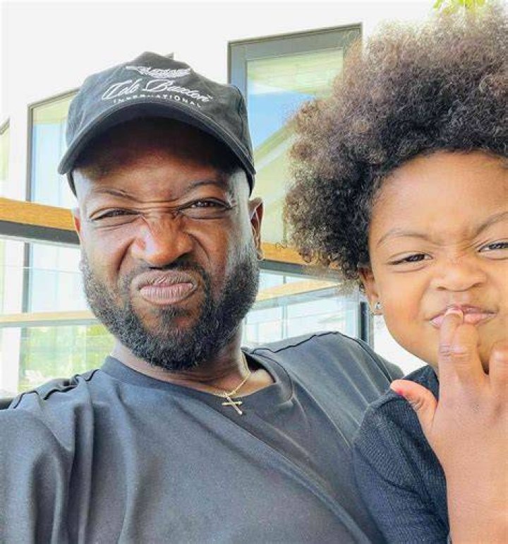 Dwyane Wade Makes Silly Face with Daughter Kaavia in Cute New Photo