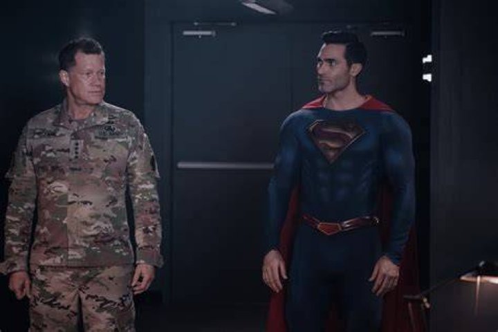 Dylan Walsh Joins Superman & Lois CW Series