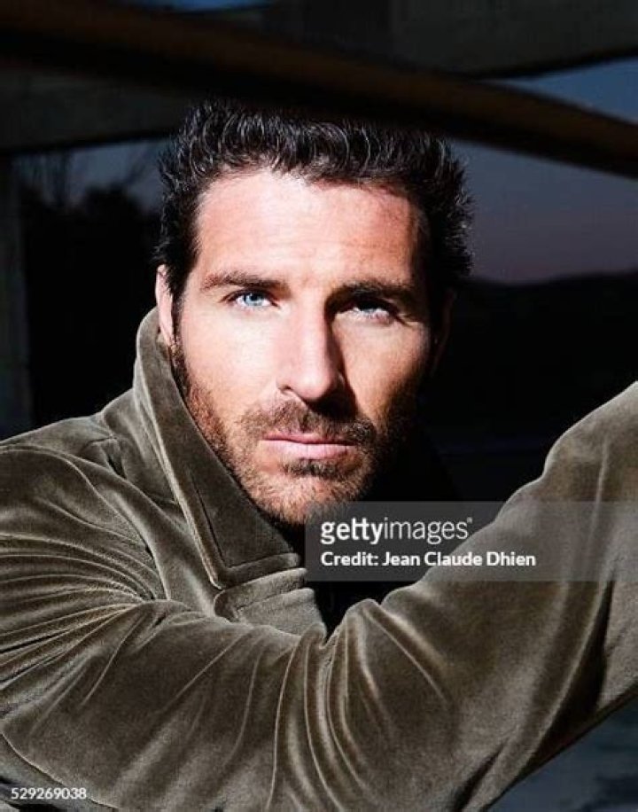 Ed Quinn Sexy daddies Pinterest