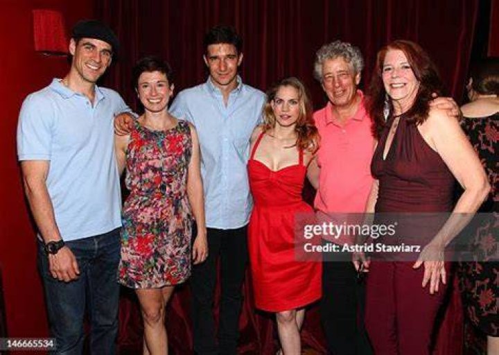Eddie Cahill, Hannah Cabell, Jake Silbermann, Anna Chlumsky, Bill Buell