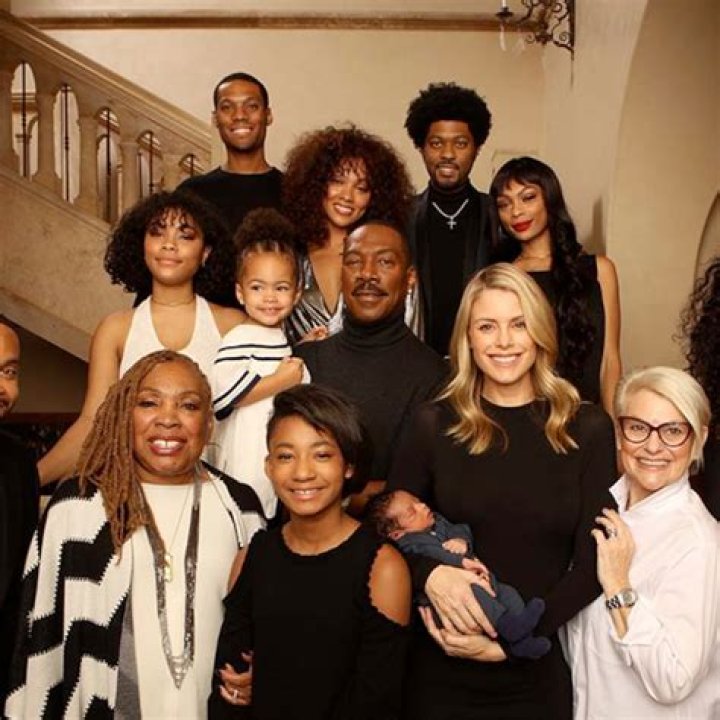 Eddie Murphy Net Worth, Children, Wife, Age, Height 2020