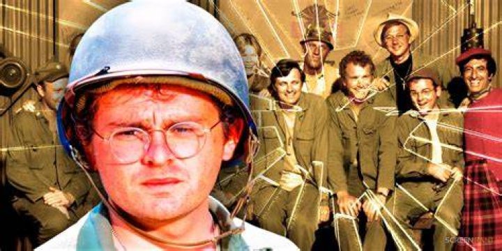 edithshead Gary burghoff, Mash characters, Mash show
