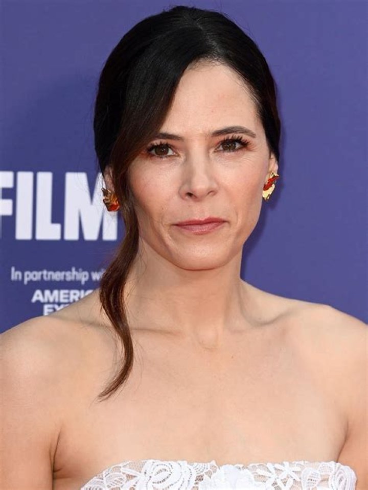 Elaine Cassidy