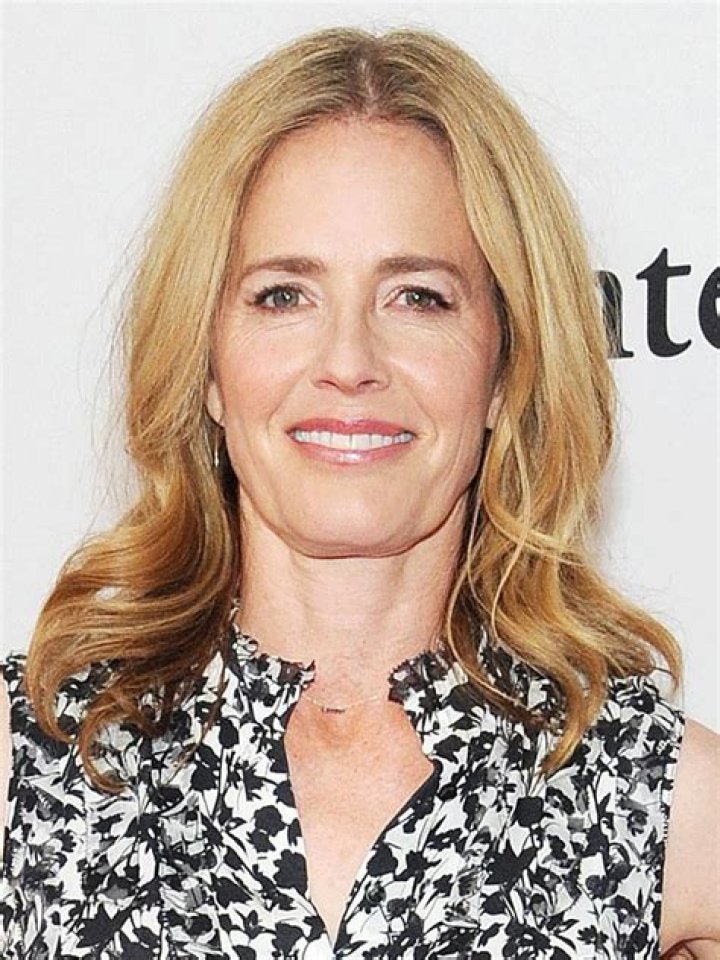 Elisabeth Shue's Dream Storyline For CSI's Julie Finlay Involves A