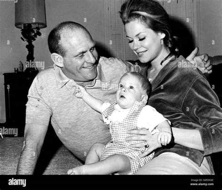 Elizabeth And Husband William Asher elizabeth montgomery fotografia