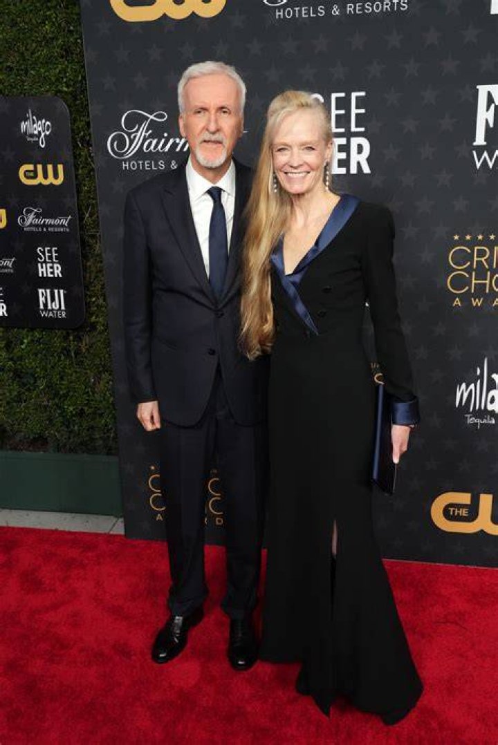 Elizabeth Rose Cameron Facts about James Cameron's Daughter
