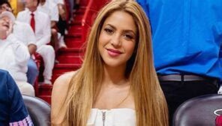 Ella es Patricia Mebarak la desconocida hermana de Shakira que es