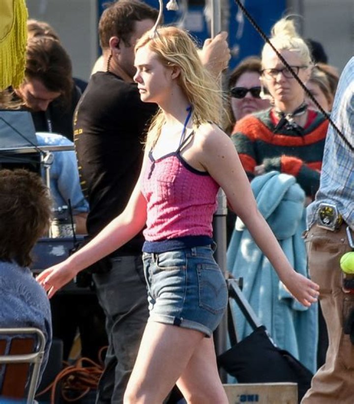 ELLE FANNING in Bikini on the Set of &lsquo;Galveston&rsquo; in 02/13/2017