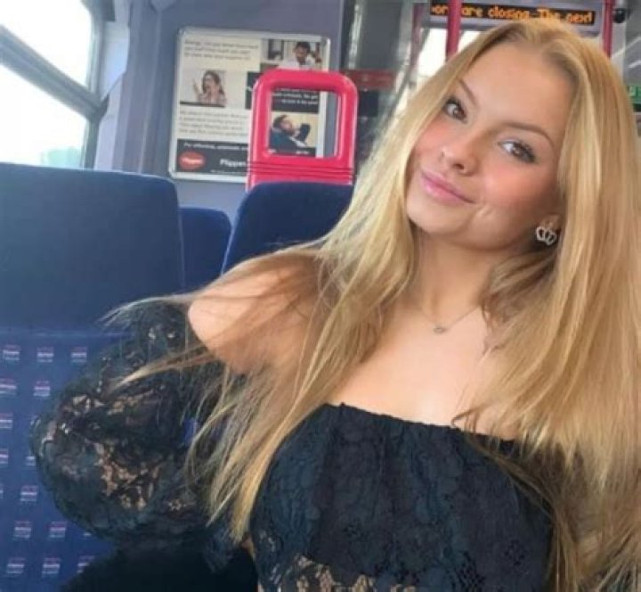 Ellie Botterill Age, Wiki, Bio, Photos