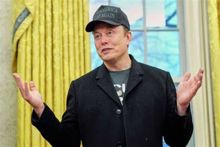 Elon Musk backs call for global ban on killer robots