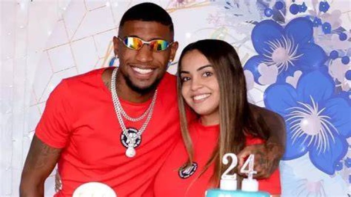 Emerson Royal girlfriend 'Estela Braga'