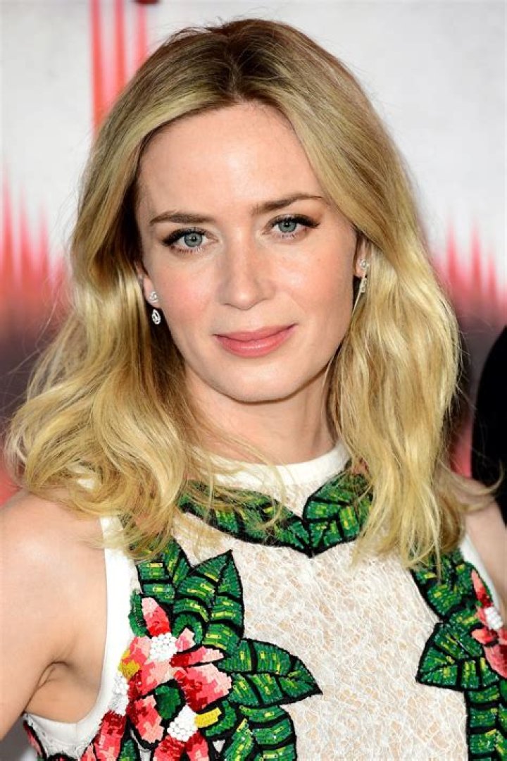 Emily Blunt's Height, Weight, Bio, Measurements & More