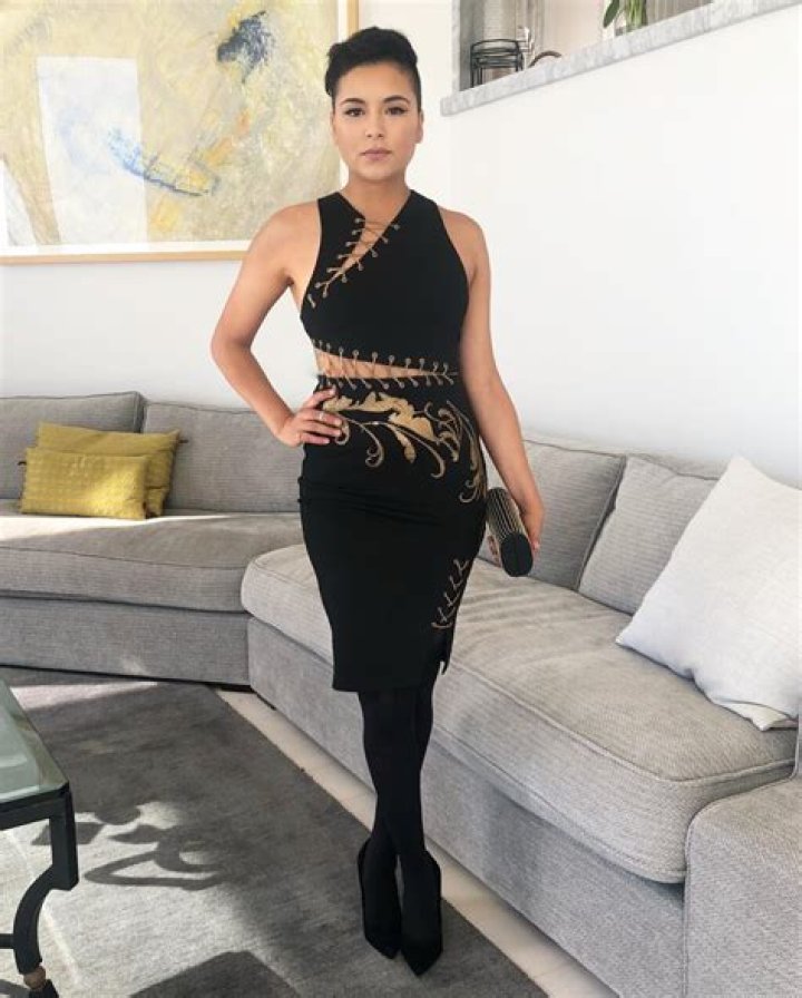Emily Rios Bio, Age, Height, Married, Net Worth