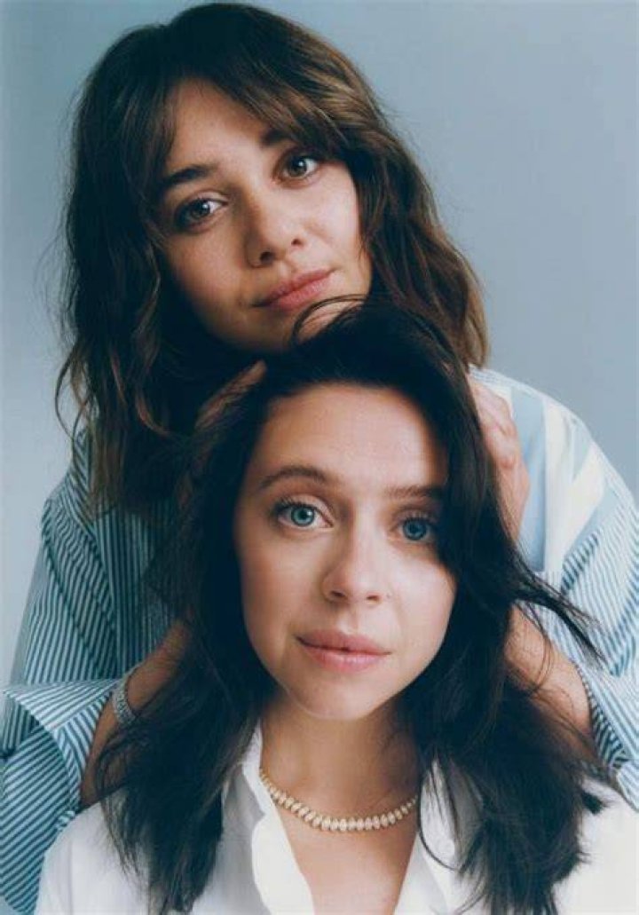 Emma Appleton and Bel Powley on Everything I Know About Love What to