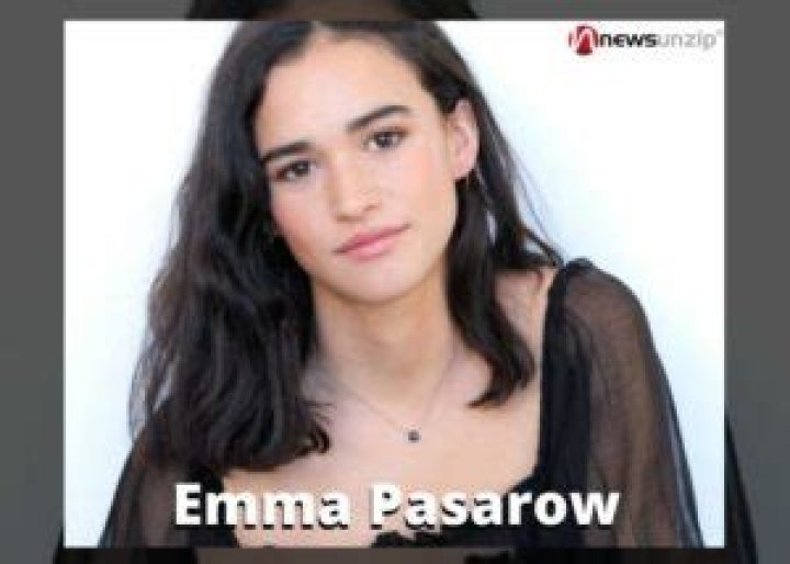 Emma Pasarow Age, Wiki, Biography, Height, Parents, Ethnicity