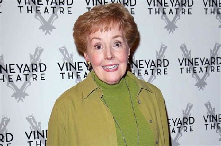 Engel death Mary Tyler Moore Show and Everybody Loves Raymond