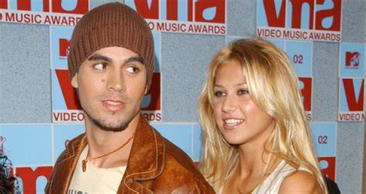 Enrique Iglesias Reveals How His Kids Reacted to His &lsquo;Escape&rsquo; Video with Their Mom Anna