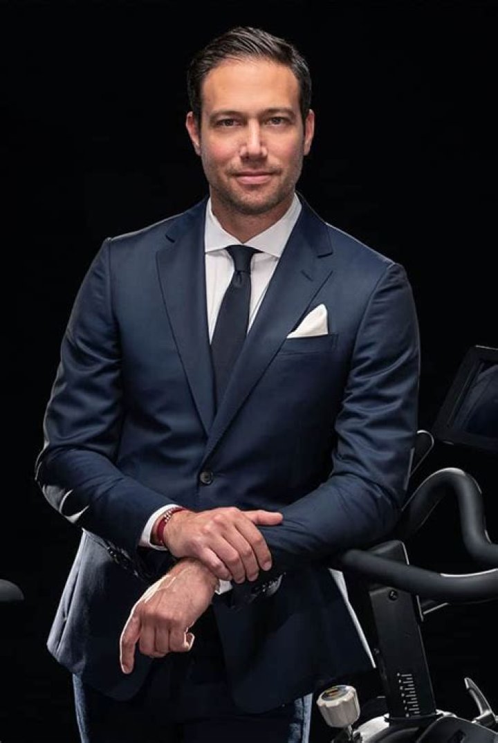 Eric Villency Age, Net Worth, Height, Son, Parents 2022