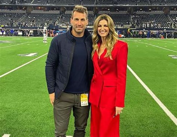 Erin Andrews, Husband Jarret Stoll Baby Via Surrogate UsWeekly