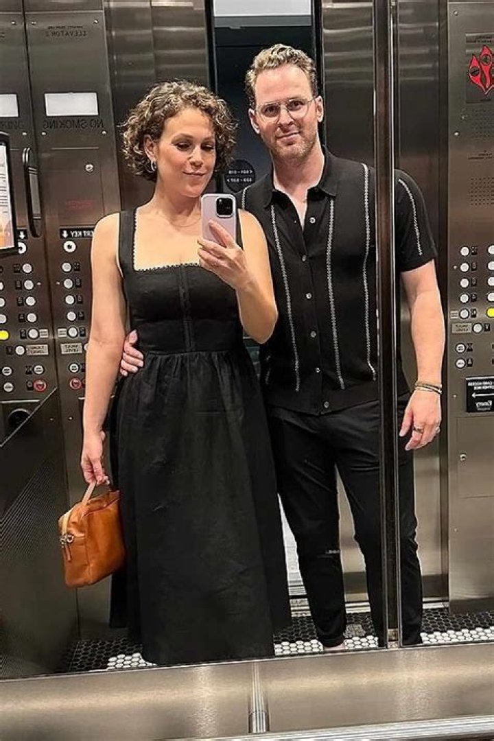 Erin Krakow bio age, husband, net worth, measurements Legit.ng