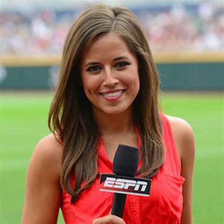 ESPN reporter Kaylee Hartung not married but wants a boyfriend who
