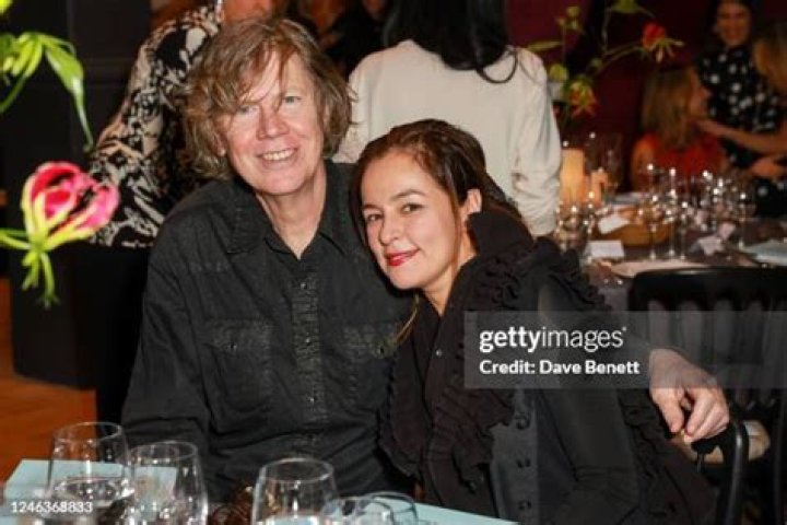 Eva Prinz and Thurston Moore History of poetry, Traditional books